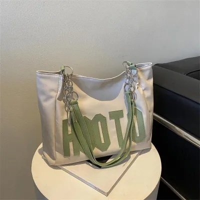 Letter Patch Decor Chain Shoulder Hooto Tote Bag